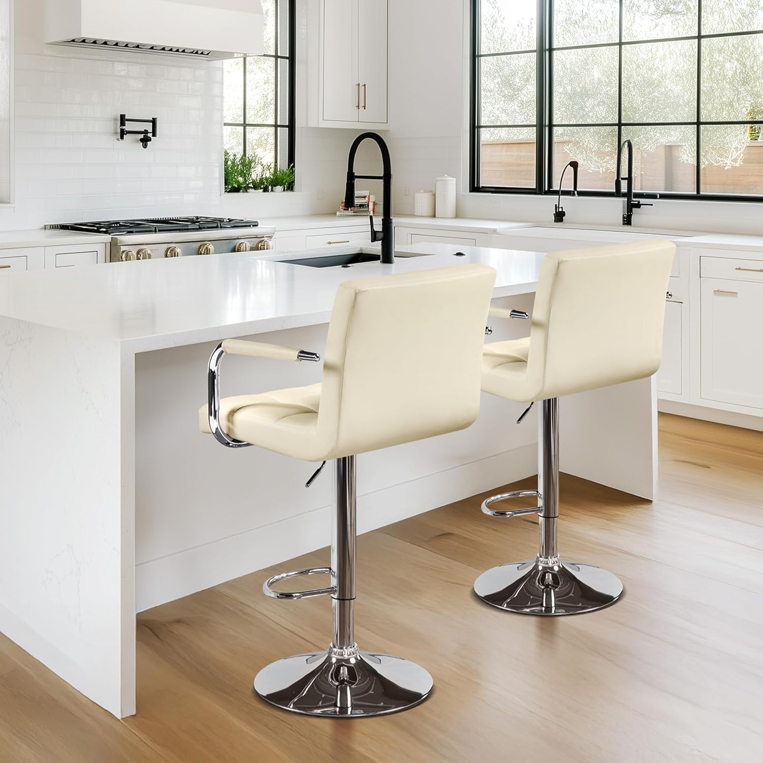 Yaheetech Bar Stools Set of 2, PU Leather Adjustable Swivel Barstools, Hydraulic Kitchen Counter Height Bar Chairs with Armrest and Back for Bar, Kitchen, Dining Room, Beige